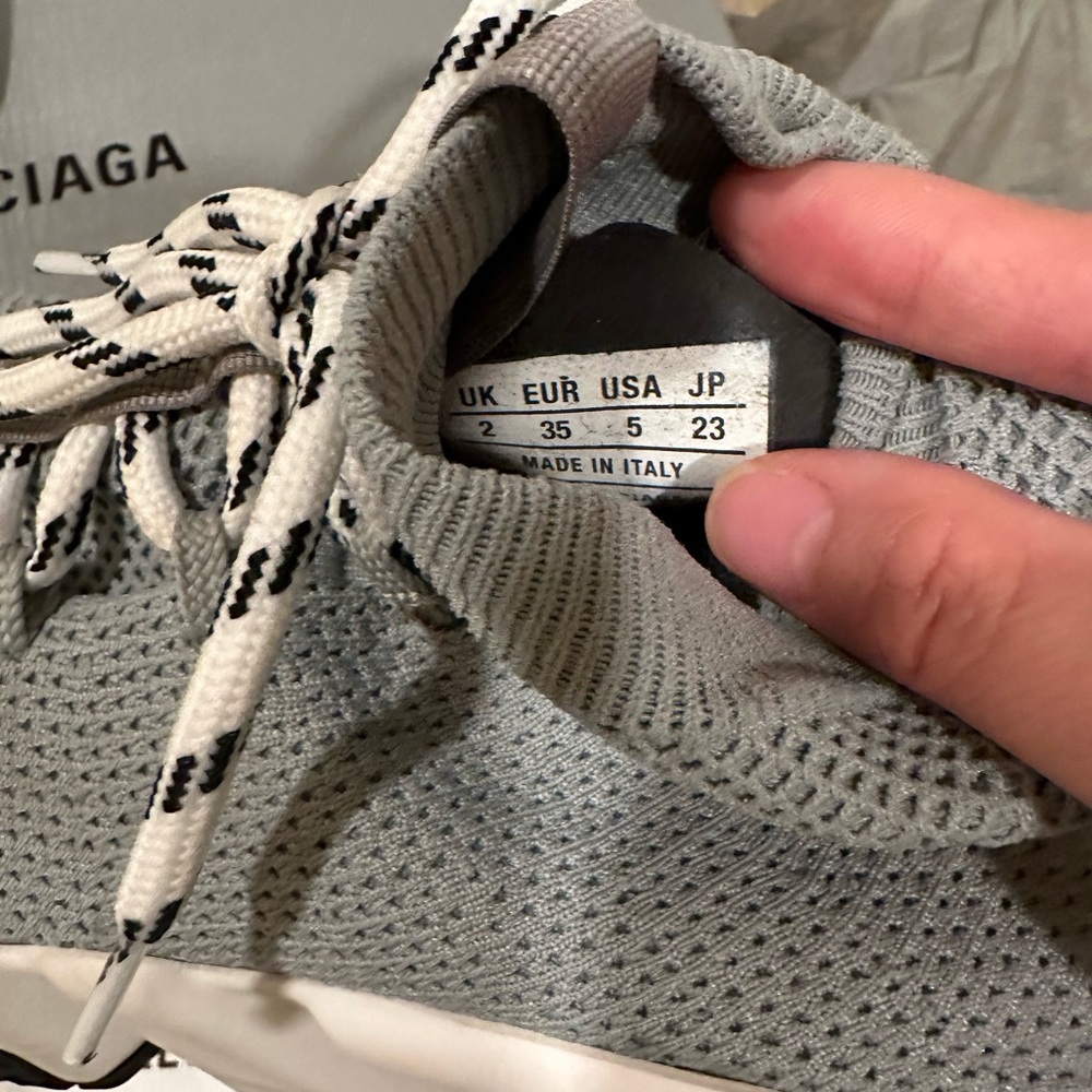 Used, Good Condition. 100% Authentic - image 4